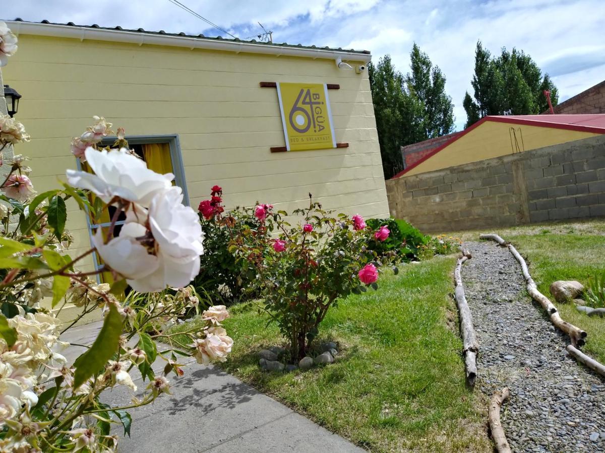 Hostel House 64Biguea El Calafate Exterior photo